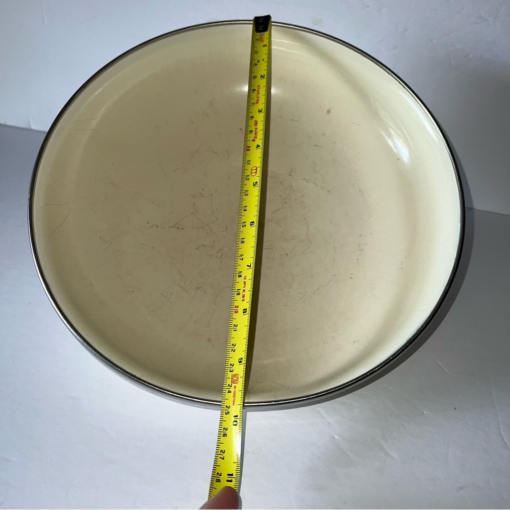 VTG Sheffield Strawberries 'n Cream Cookware Replacement Lid 9 3/4" Area Damage - Picture 6 of 9